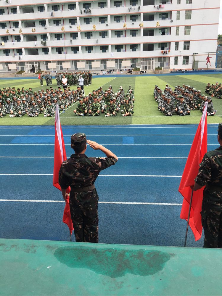 闽清高级中学2021级高一新生社会实践——军训第五天